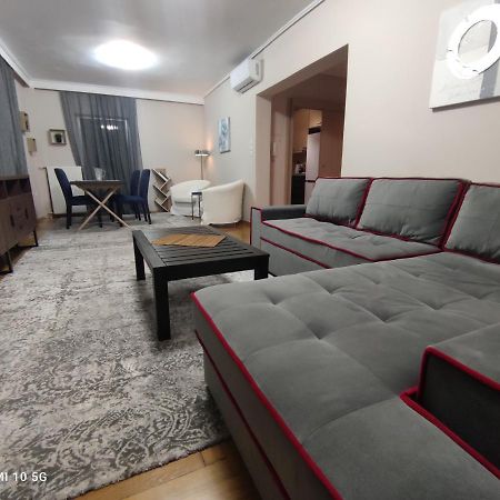 Cozy Apartment Near The Sea In Palaio Faliro أثينا المظهر الخارجي الصورة
