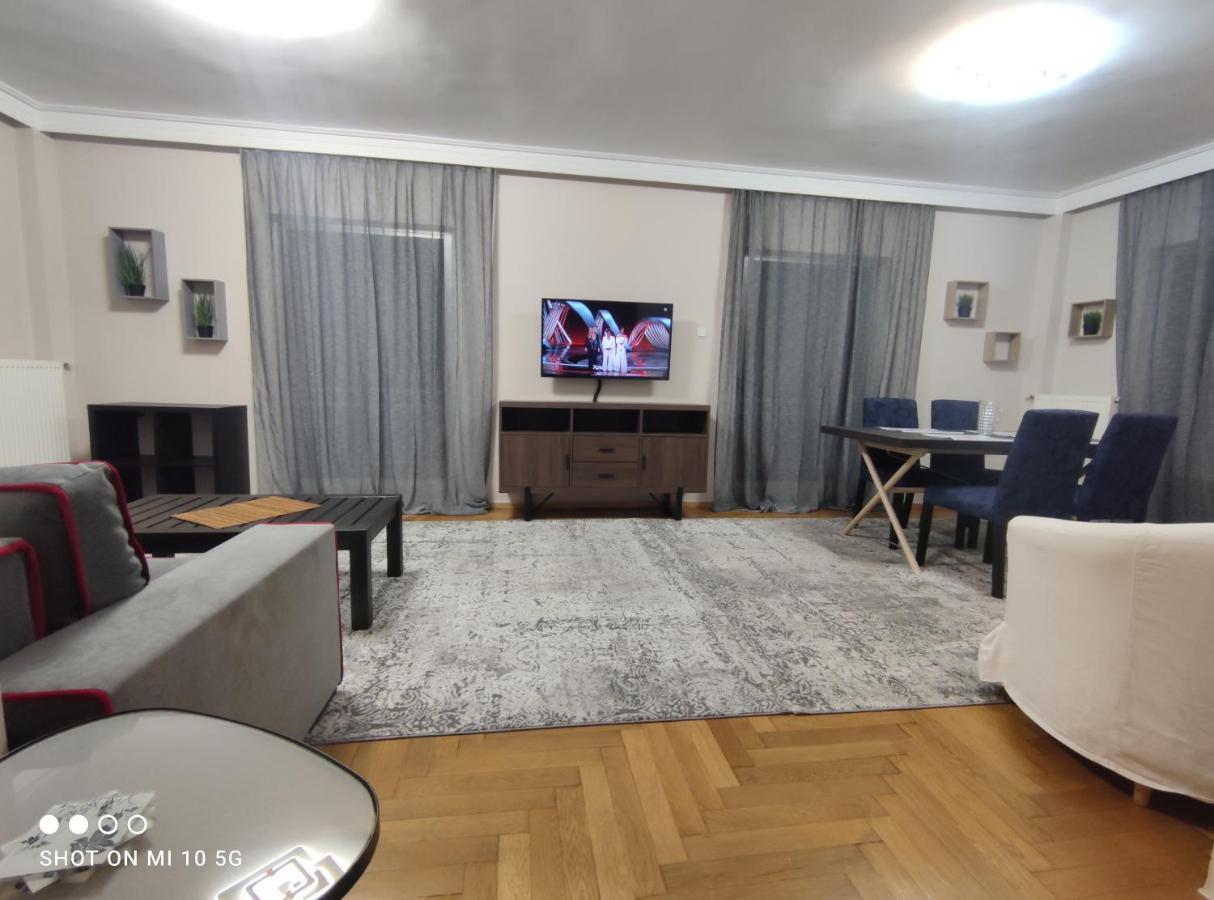 Cozy Apartment Near The Sea In Palaio Faliro أثينا المظهر الخارجي الصورة